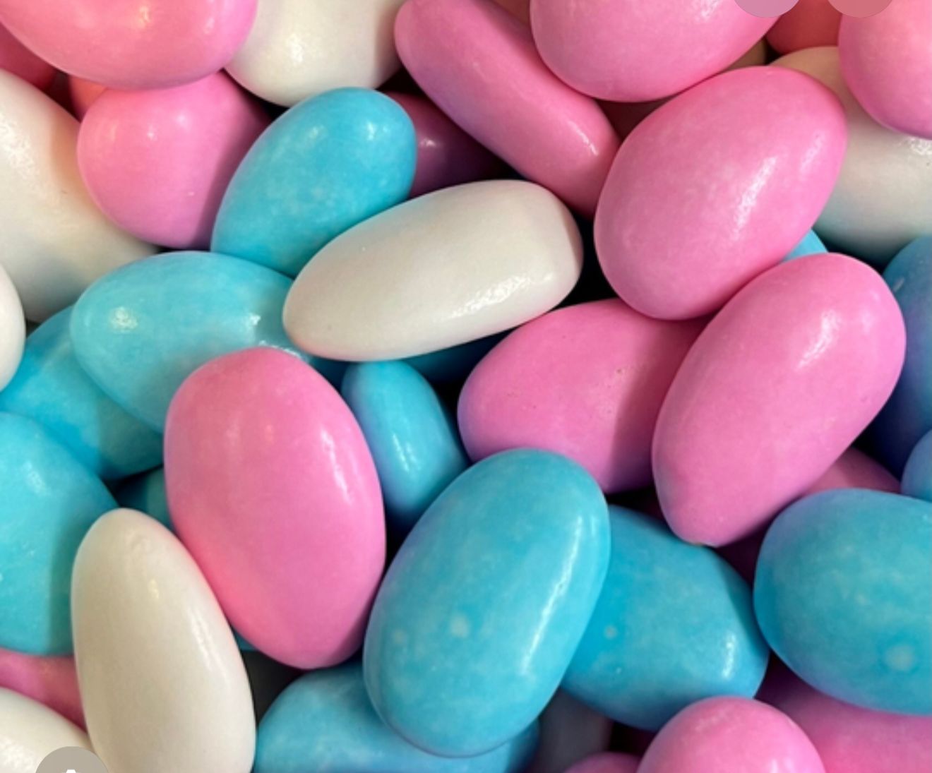 Gemischte Samiry mit Mandeln